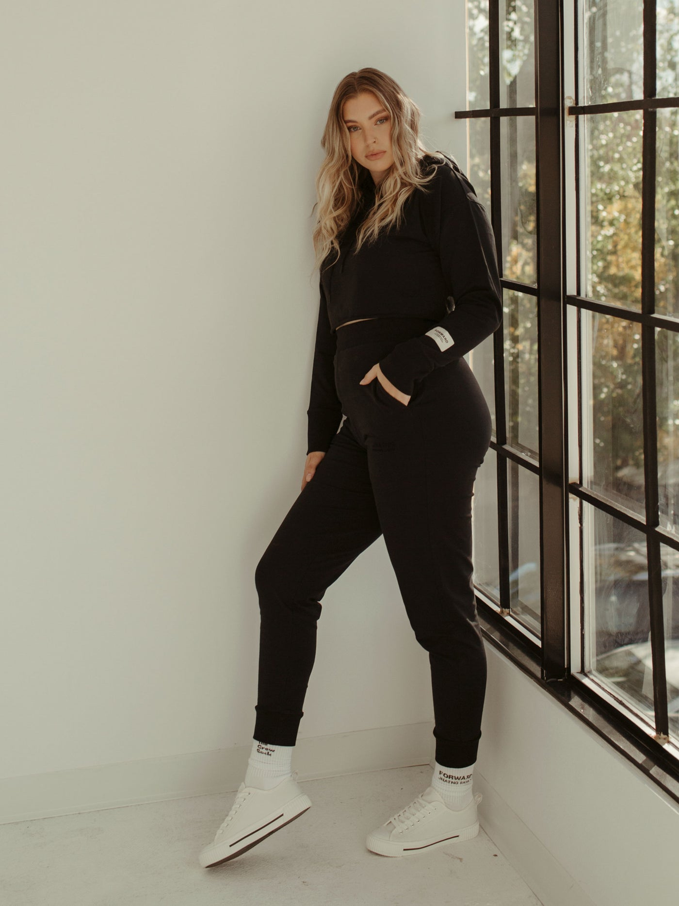 The Pullover Hoodie + Jogger Set - Black